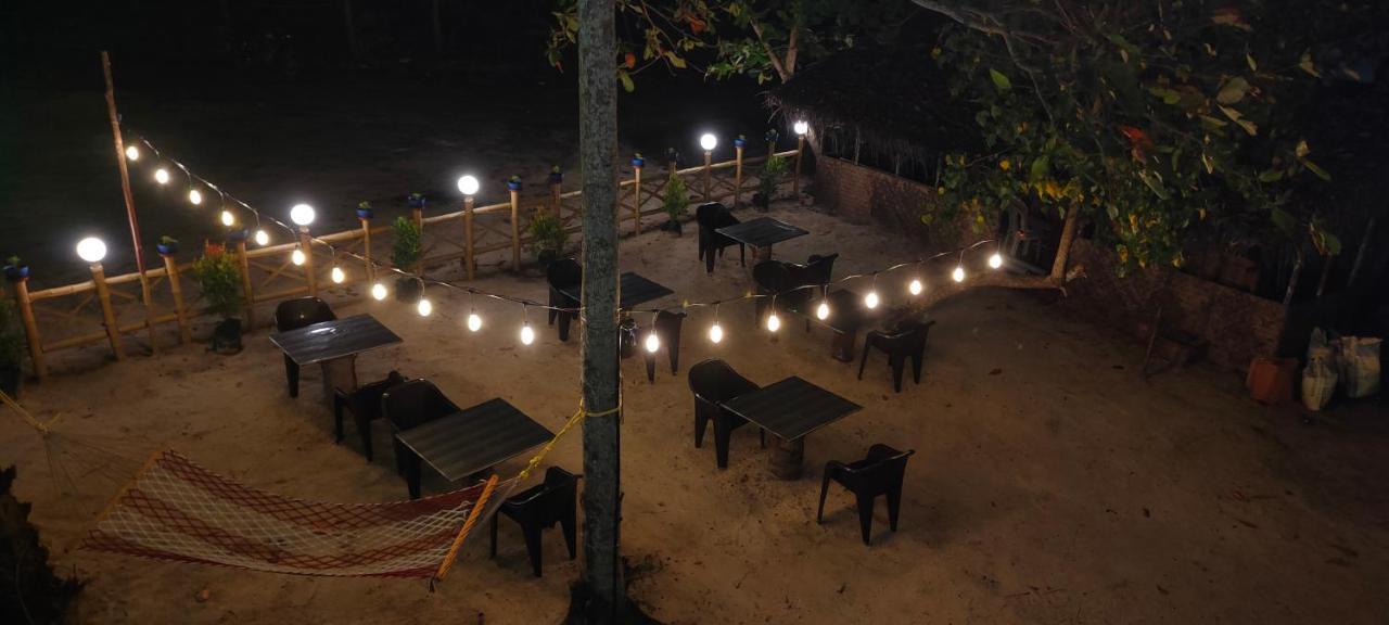 Marari Blue Whale Beach House Alappuzha Exterior photo