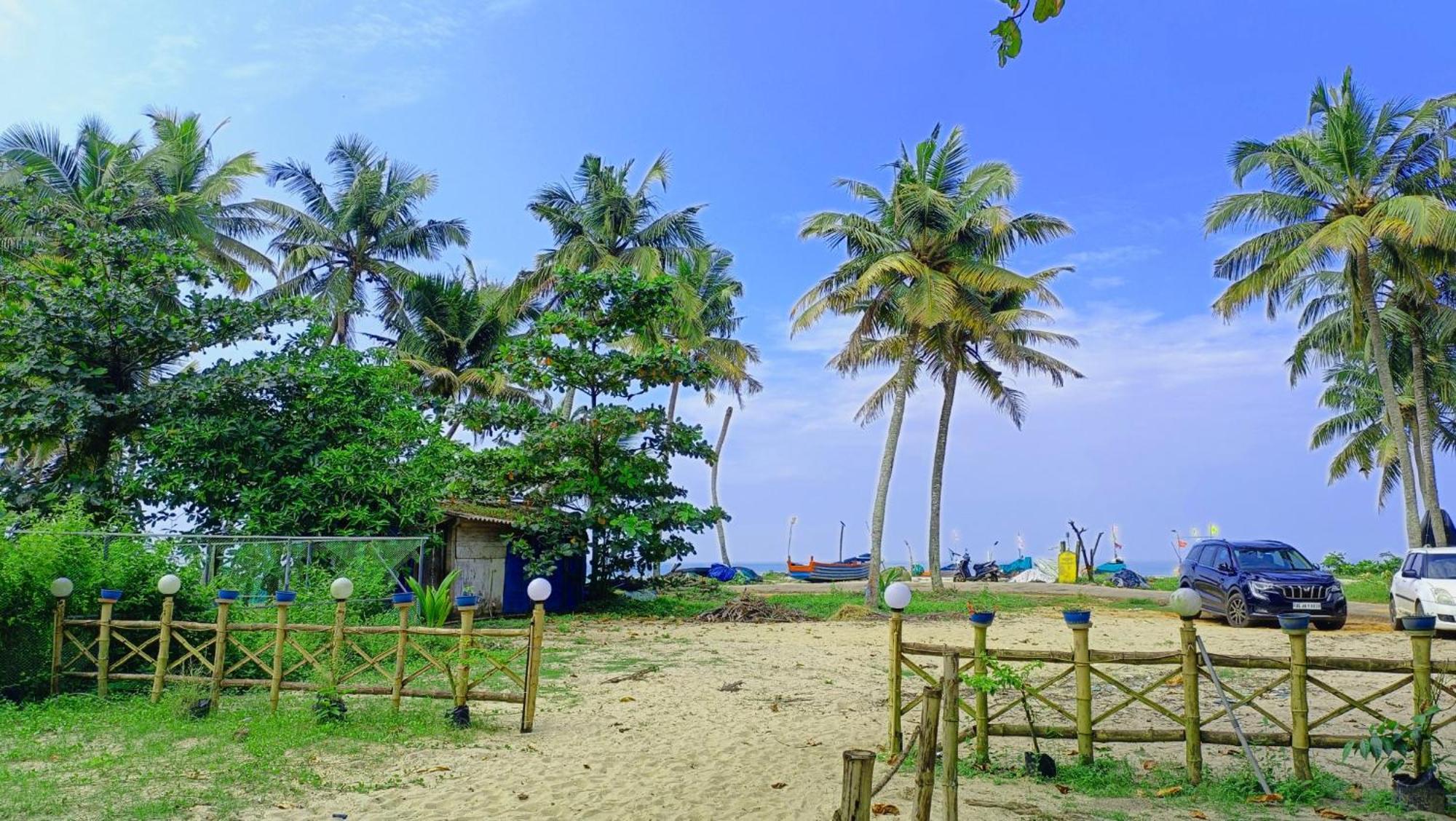 Marari Blue Whale Beach House Alappuzha Exterior photo